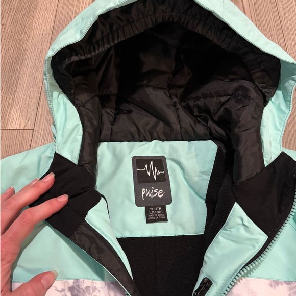 Youth Pulse Ski Jacket Size 14/16 - Picture 3 of 6